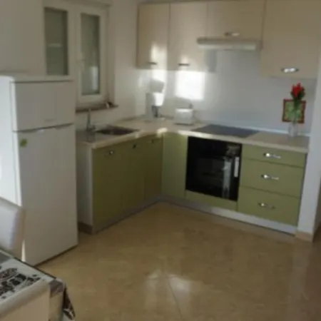 Gostinjska kuća Mara 3*